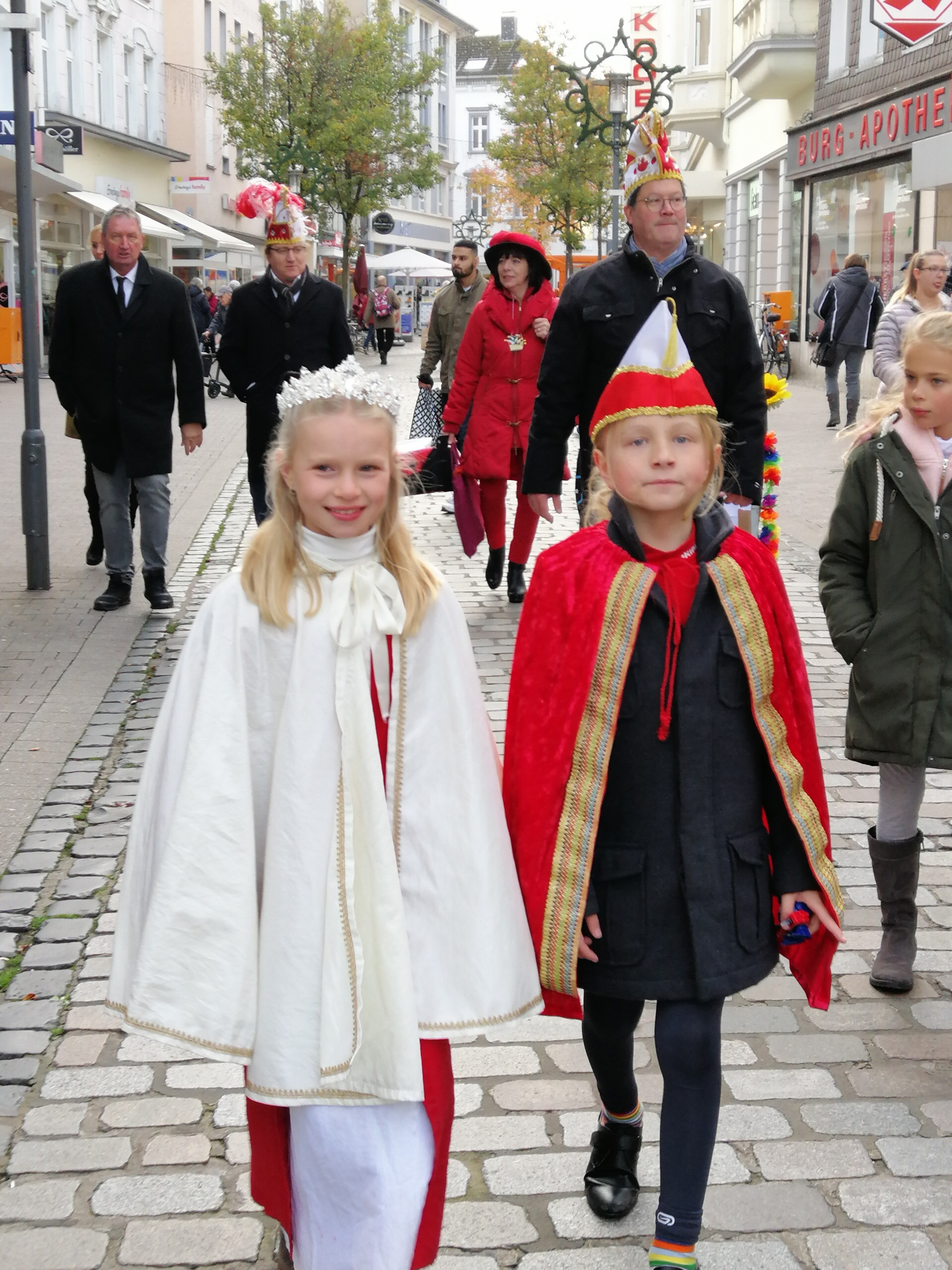 NIS GOES KARNEVAL
